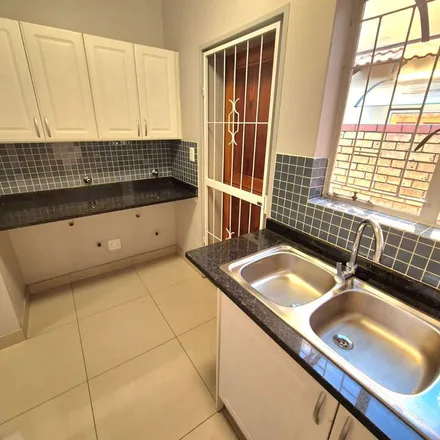 Image 9 - Blombos Crescent, Noordwyk, Gauteng, 1687, South Africa - Apartment for rent