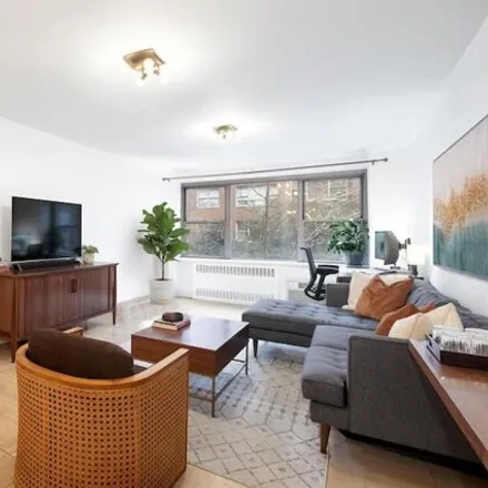 Rent this studio apartment on 420 East 55th Street in New York, NY 10022