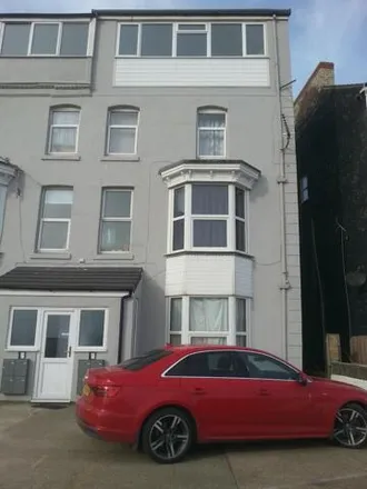 Image 2 - Highcliffe Court, St Annes Road, Sewerby, YO15 2JB, United Kingdom - Apartment for sale