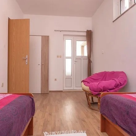 Image 4 - Šibenik, Grad Šibenik, Šibenik-Knin County, Croatia - Apartment for rent