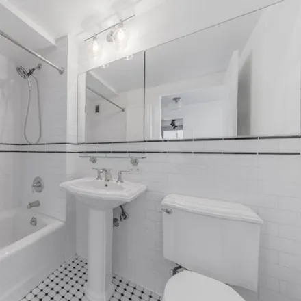 Image 6 - 301 West 134th Street, New York, NY 10030, USA - Condo for sale