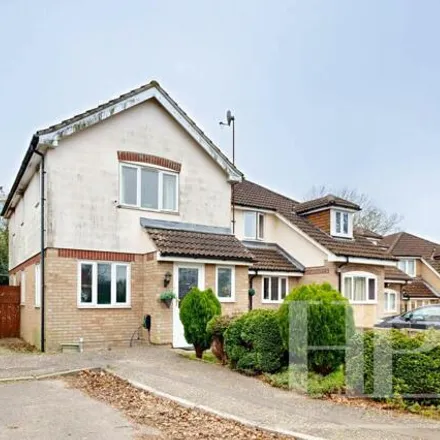 Buy this 3 bed house on 5 Tinsley Close in Three Bridges, RH10 8AY