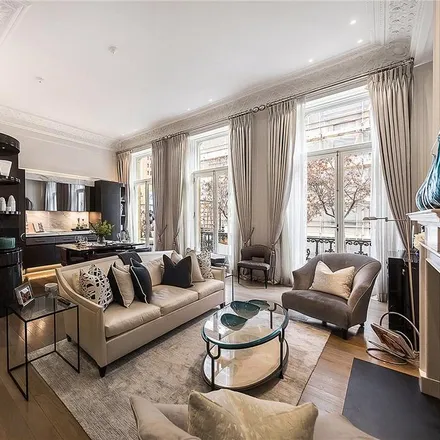 Rent this 2 bed apartment on 12 Ennismore Gardens in London, SW7 1NF