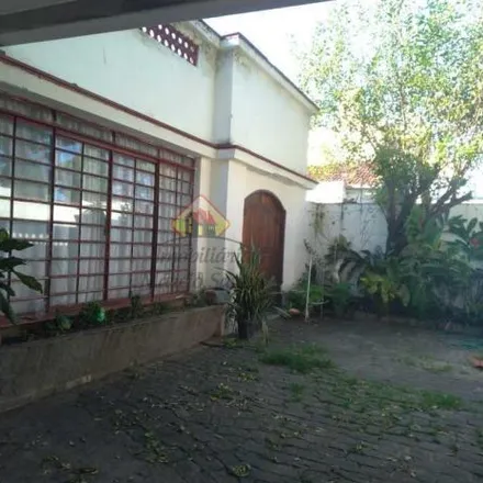 Buy this 6 bed house on Paróquia das Santas Missões in Avenida Marechal Deodoro da Fonseca 211, Centro