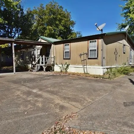 Image 3 - 304 West Delaware Street, Westville, Adair County, OK 74965, USA - House for sale