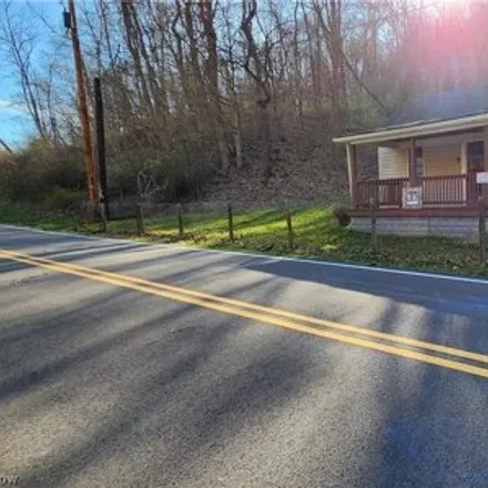 Buy this 1 bed house on 57817 Deep Run Road in Yorkville, Belmont County