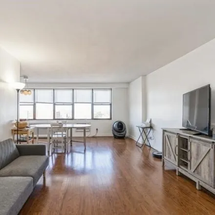 Image 2 - Lennox, 500 Central Avenue, Union City, NJ 07087, USA - Apartment for rent