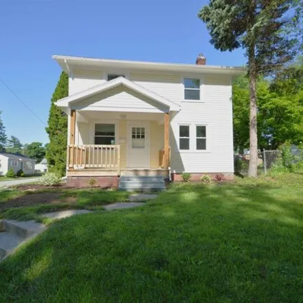 Buy this 3 bed house on 2501 Crescent Avenue in Fort Wayne, IN 46805