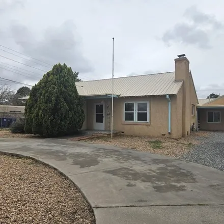 Buy this 3 bed house on 4383 12th Street Northwest in Albuquerque, NM 87107