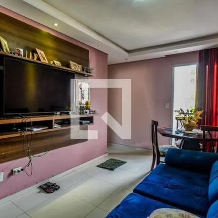 Rent this 2 bed apartment on Rua Miguel Galindo Navarro in Parque São Vicente, Mauá - SP