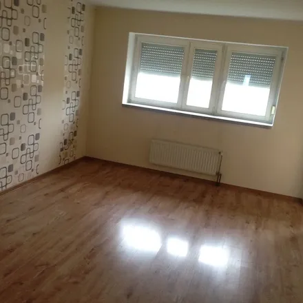 Rent this 1 bed apartment on Jana Ostroroga 16 in 64-100 Leszno, Poland