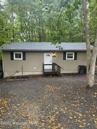 Buy this 3 bed house on 335 Overlook Drive in Stroud Township, PA 18301
