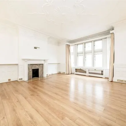 Image 2 - Old Court Place, London, W8 4EP, United Kingdom - Apartment for rent