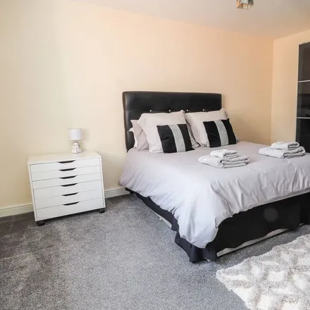 Rent this 4 bed townhouse on Broughton in LL11 6HJ, United Kingdom