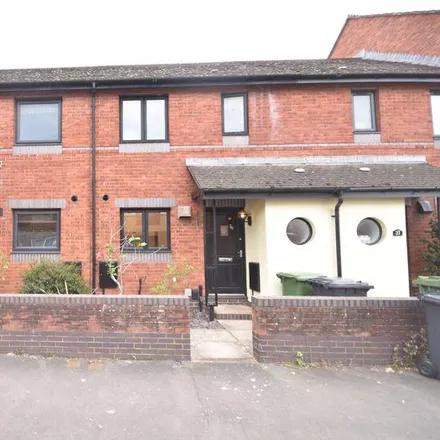 Rent this 3 bed townhouse on Haven Banks Retail Park in 33 Water Lane, Exeter