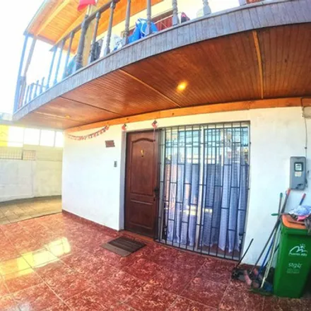 Buy this 4 bed house on Avenida Los Toros 682 in 822 0451 Provincia de Cordillera, Chile