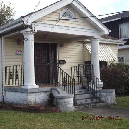 Buy this 3 bed house on 1527 Independence Street in Bywater, New Orleans
