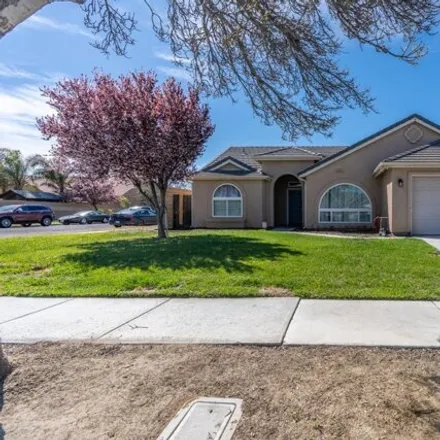 Buy this 3 bed house on 535 Lexington Court in Los Banos, CA 93635