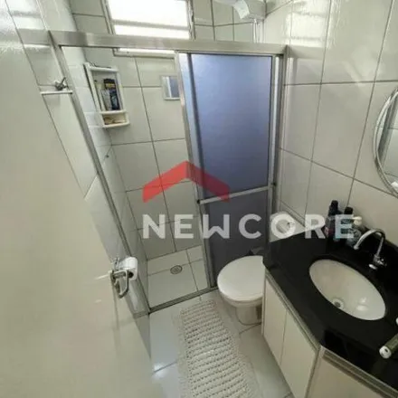 Buy this 2 bed apartment on unnamed road in Gávea, Uberlândia - MG