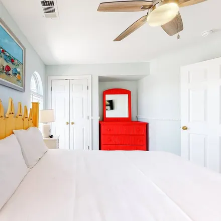 Rent this 5 bed house on Orange Beach