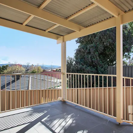 Rent this 3 bed townhouse on 10 Willern Court in East Albury NSW 2640, Australia