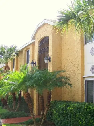 Rent this 2 bed condo on 1835 Beneva Court in Sarasota County, FL 34232