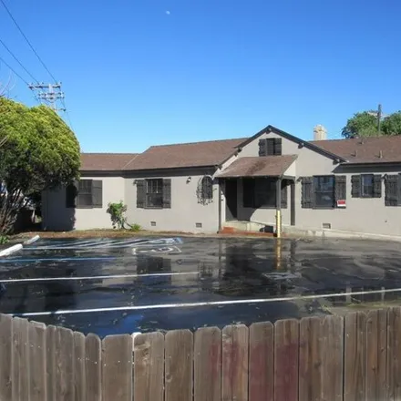 Buy this 9 bed house on 3232 North El Dorado Street in Stockton, CA 95204