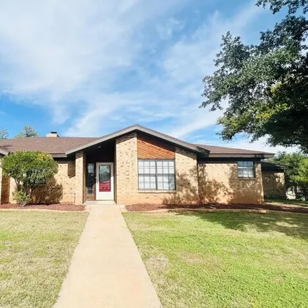 Buy this 4 bed house on 4024 Huntington Lane in San Angelo, TX 76904