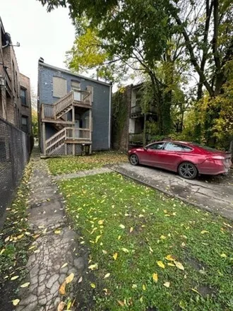 Image 2 - 5706 South Peoria Street, Chicago, IL 60621, USA - House for sale