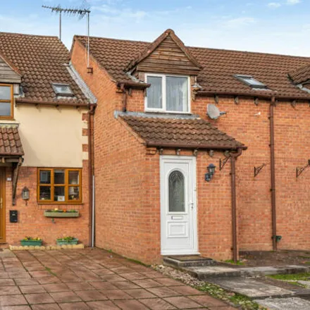 Buy this 2 bed townhouse on Hawthorn Way in Tewkesbury, GL20 8TQ