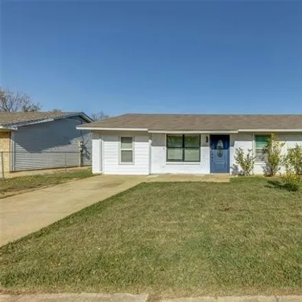 Buy this 4 bed house on 3583 Platte Drive in Balch Springs, TX 75180