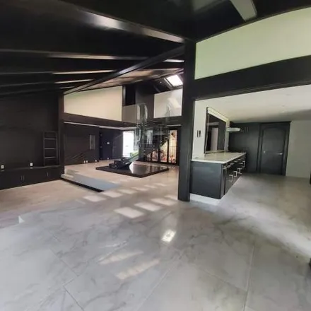 Rent this 6 bed house on Calle Paseo San Carlos in 50245 Metepec, MEX