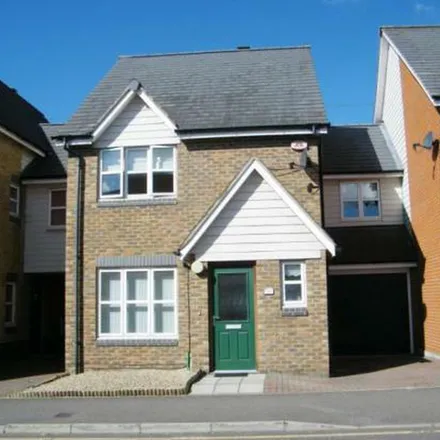 Rent this 4 bed apartment on Bairstow Eves in Fleming Road, South Ockendon