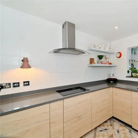 Image 6 - 36 Gloucester Avenue, Primrose Hill, London, NW1 7BA, United Kingdom - Apartment for rent