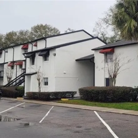 Rent this 2 bed condo on clicks in Elizabethan Drive, Orlando