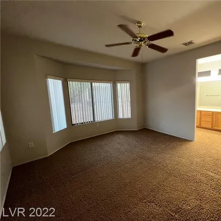 Image 5 - 1833 Cypress Greens Avenue, Henderson, NV 89012, USA - House for rent