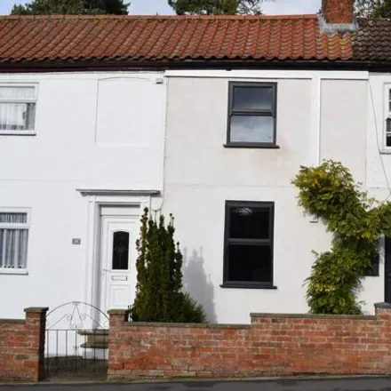 Buy this 2 bed townhouse on Nettleton Road in Caistor, LN7 6NB