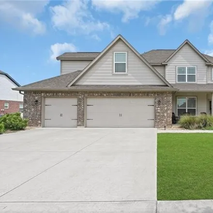 Buy this 5 bed house on 14126 Meadowlands Drive in Baytown, TX 77523