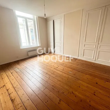 Rent this 1 bed apartment on 18 Rue des Quatre Coins in 62100 Calais, France