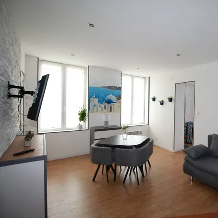 Rent this 3 bed apartment on 4 Rue de la Libération in 02800 La Fère, France