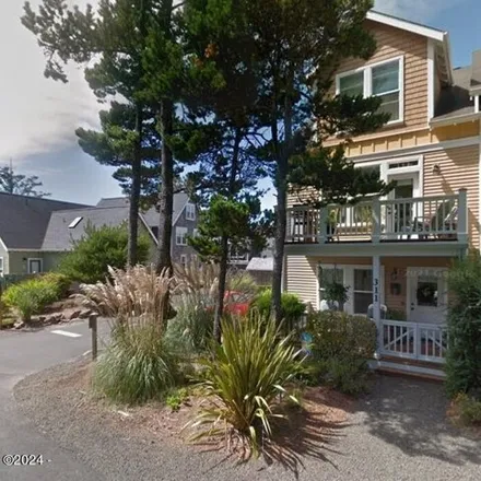 Buy this 3 bed house on 311 Kinnikinnick Way in Depoe Bay, Lincoln Beach