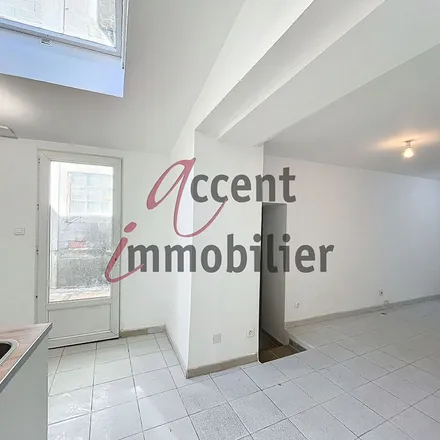 Image 9 - 3 Impasse Figon, 84300 Cavaillon, France - Apartment for rent