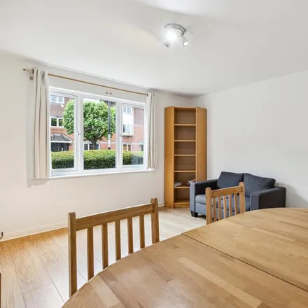 Image 5 - Bunning Way, London, N7 9UN, United Kingdom - Apartment for rent