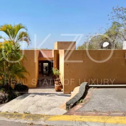 Rent this 5 bed house on Privada Recodo de la Hondonada in 62574, MOR