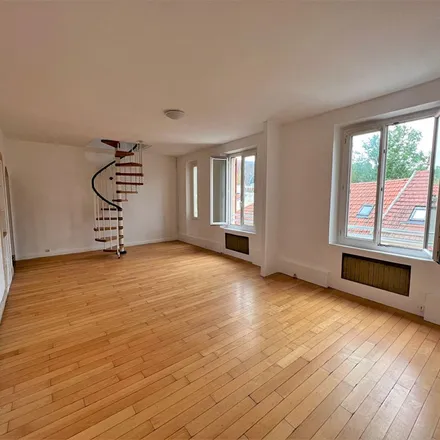 Rent this 3 bed apartment on 1 Rue Félix Chobert in 95500 Gonesse, France