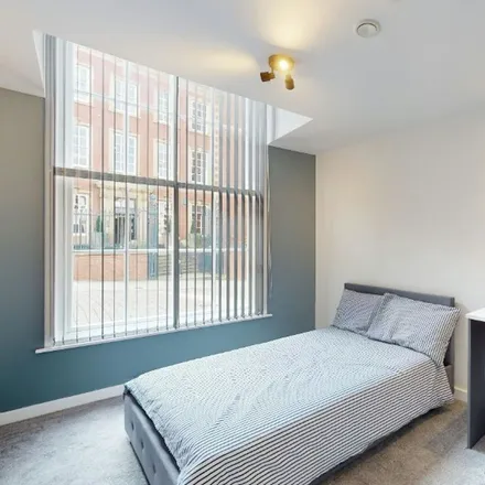 Image 3 - Low Pavement, Nottingham, NG1 7DG, United Kingdom - Apartment for rent