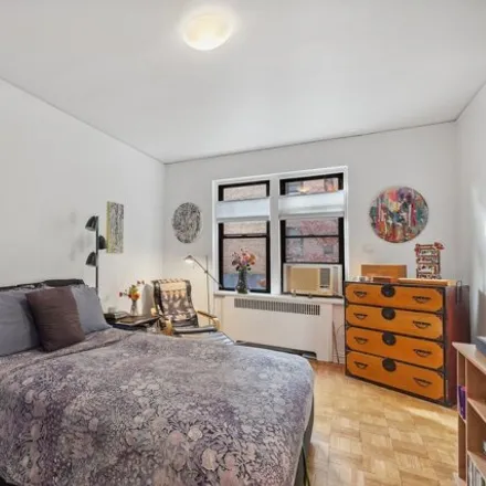 Image 6 - 736 West 186th Street, New York, NY 10033, USA - Apartment for sale