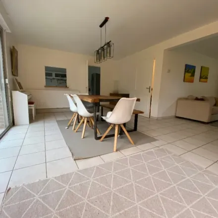 Rent this 5 bed apartment on 28 Avenue des Nations Unies in 59100 Roubaix, France