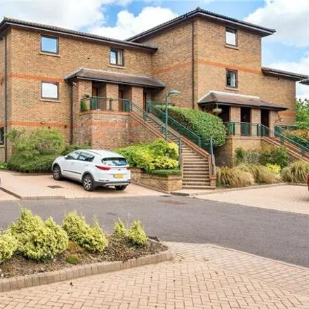Buy this 2 bed apartment on St Mary's Mount in Caterham Valley, CR3 6SJ