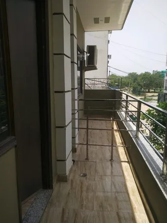Image 1 - unnamed road, Sector 24, Gurugram District - 122010, Haryana, India - Apartment for rent